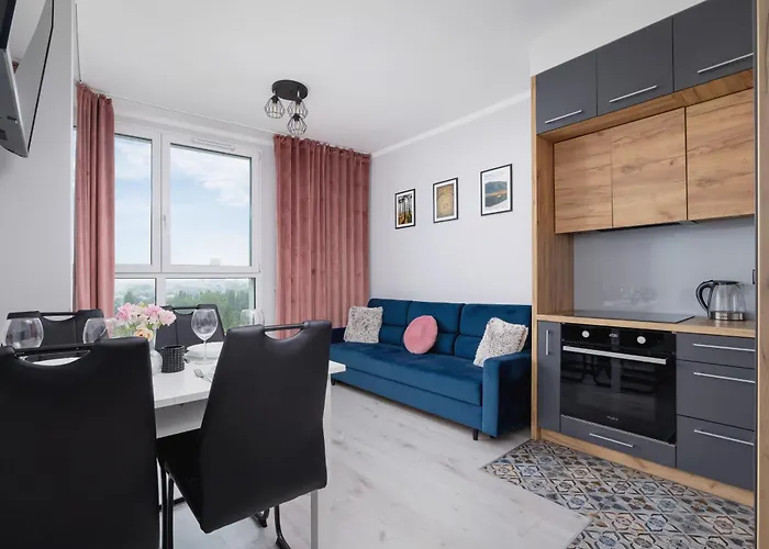 Przestronny Z Balkonem By Renters * Cracovia