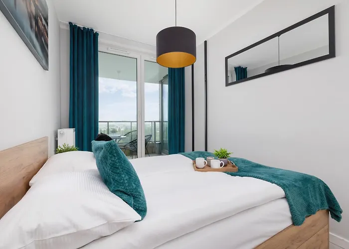 Appartamento Przestronny Z Balkonem By Renters