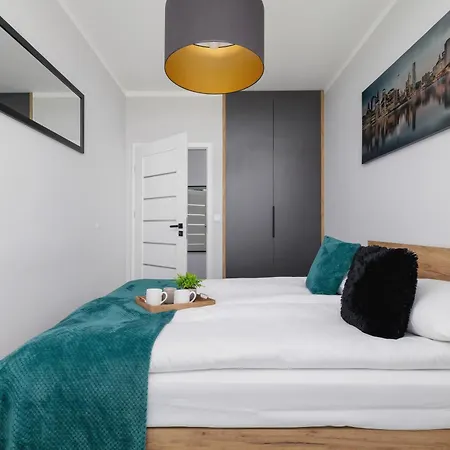 아파트 Przestronny Z Balkonem By Renters